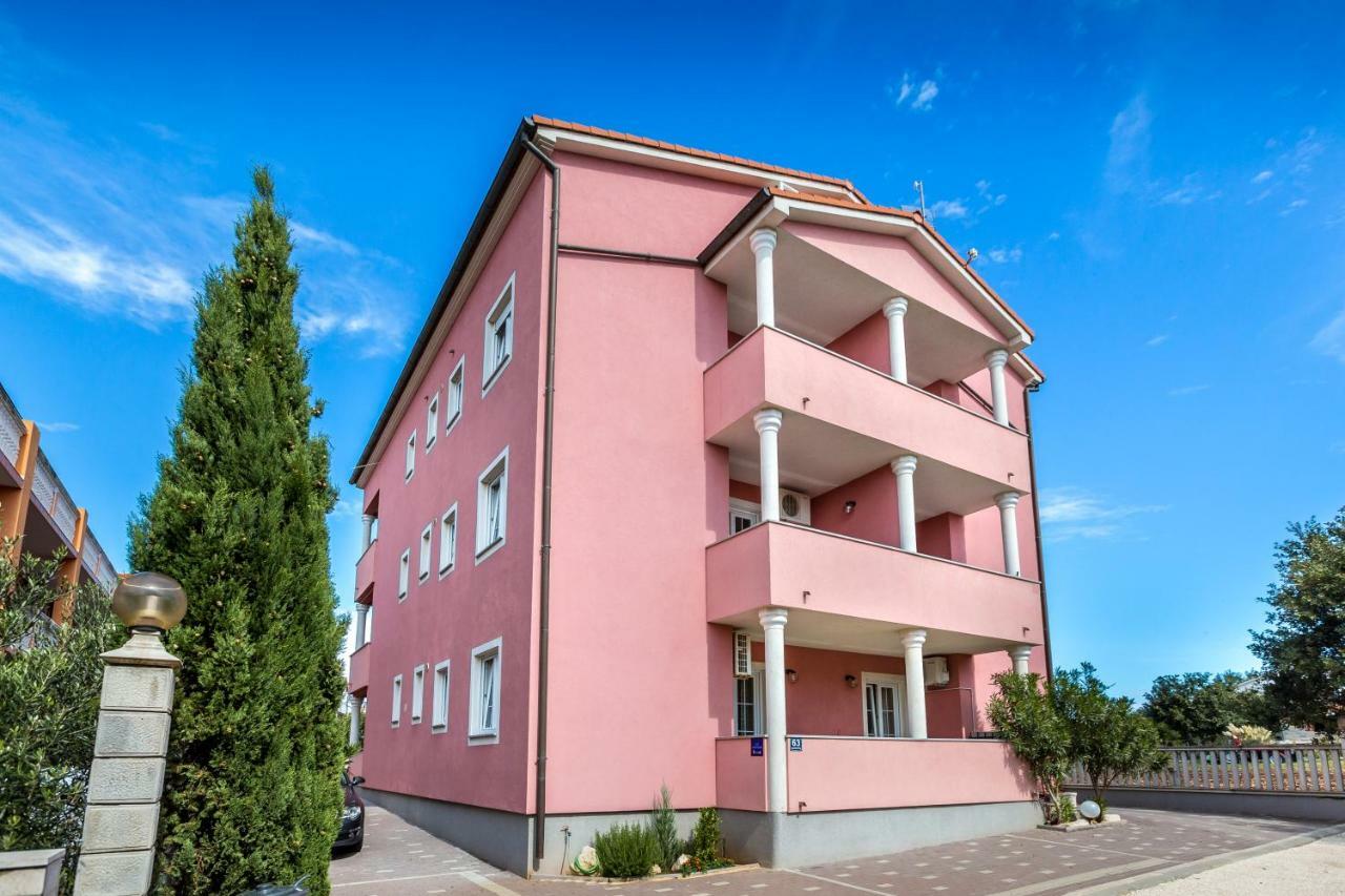 Apartmani Diana Medulin Exterior photo