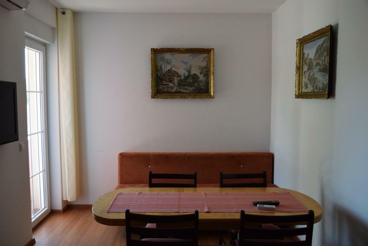 Apartmani Diana Medulin Exterior photo
